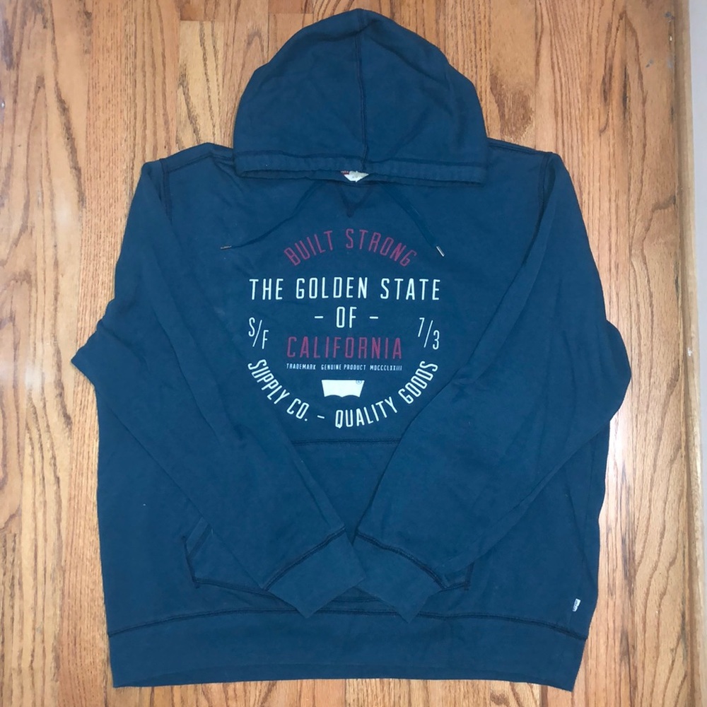 Levi’s Sweatshirt